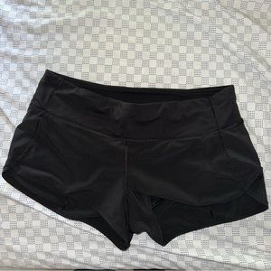 Lululemon Speed Up Low Rise Lined Short 2.5”